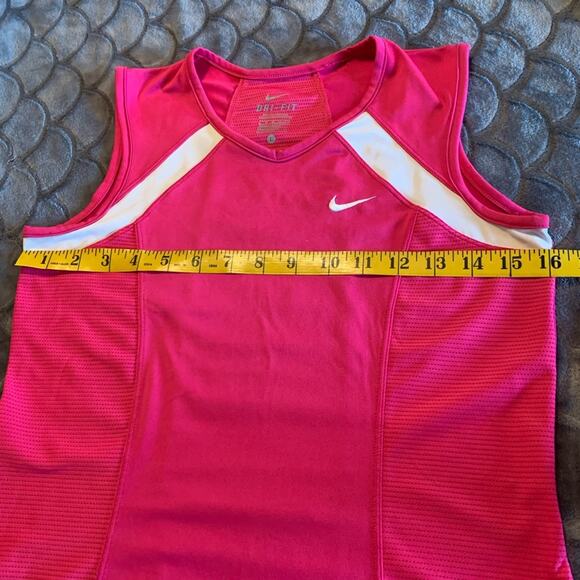 EUC Nike Dri Fit top Size L - Picture 7 of 7